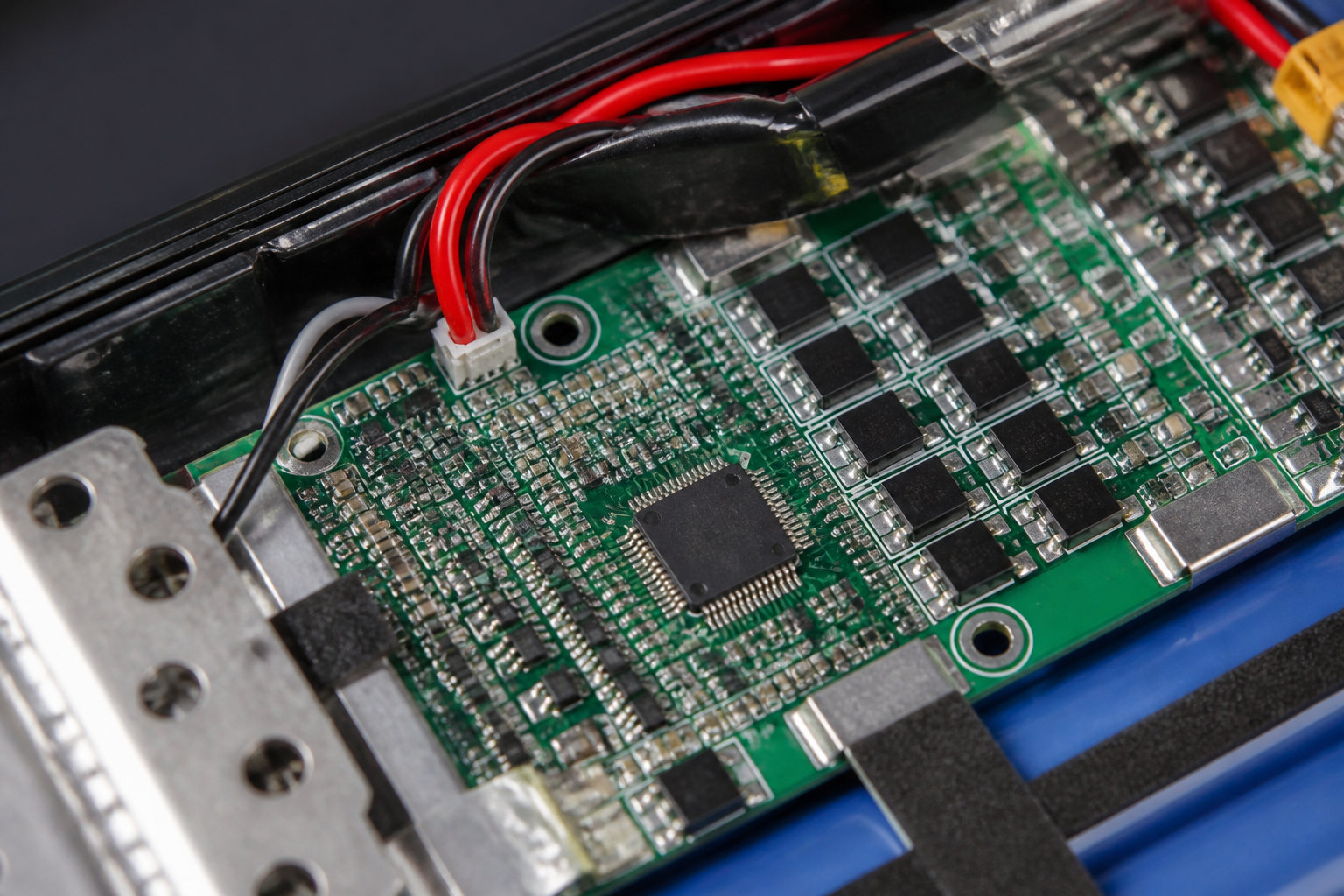 Key Selection Criteria for Off-Grid Battery Storage