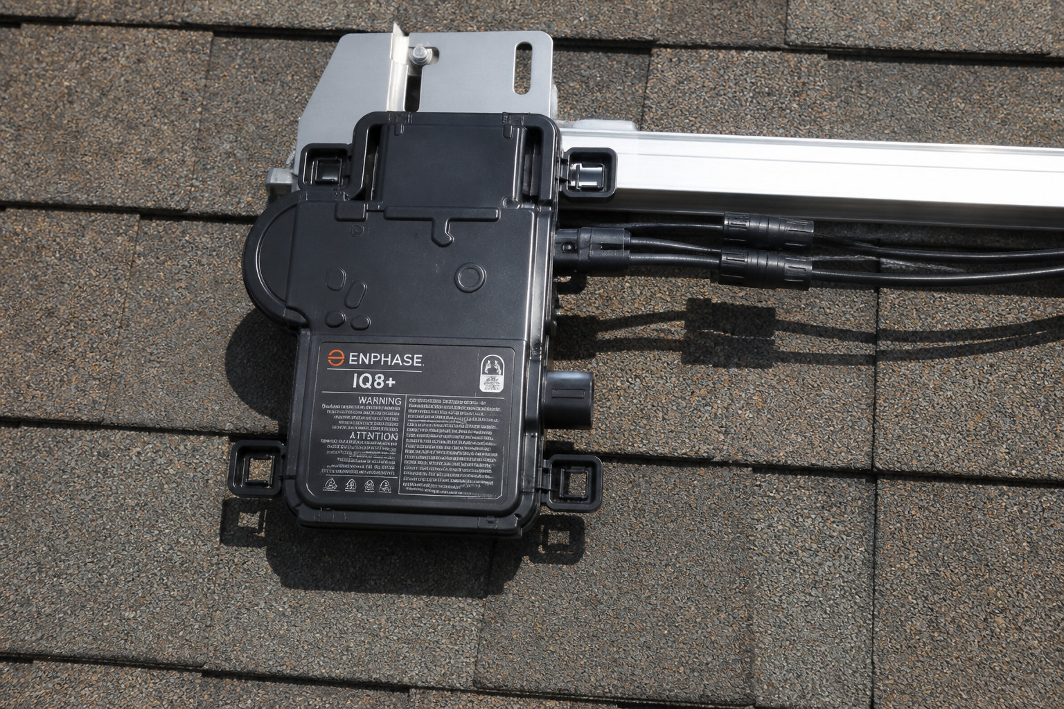 Why Plug and Play Solar Integration With Smart Home Systems Matters